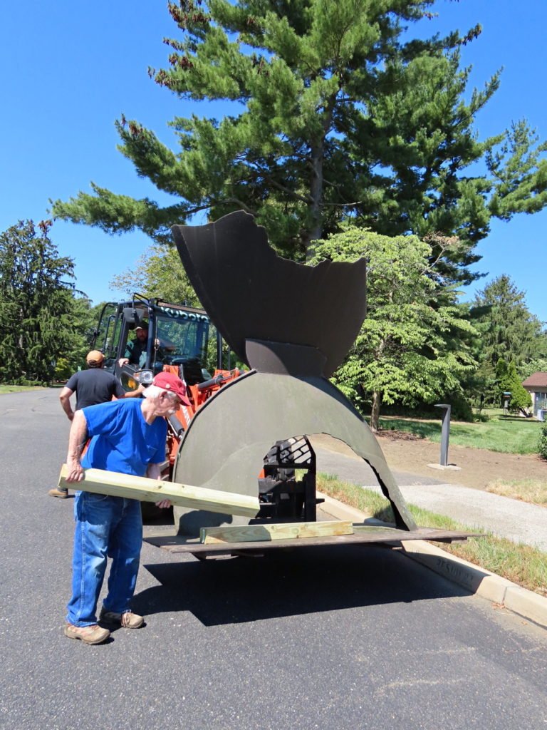 Installing Akebono sculpture