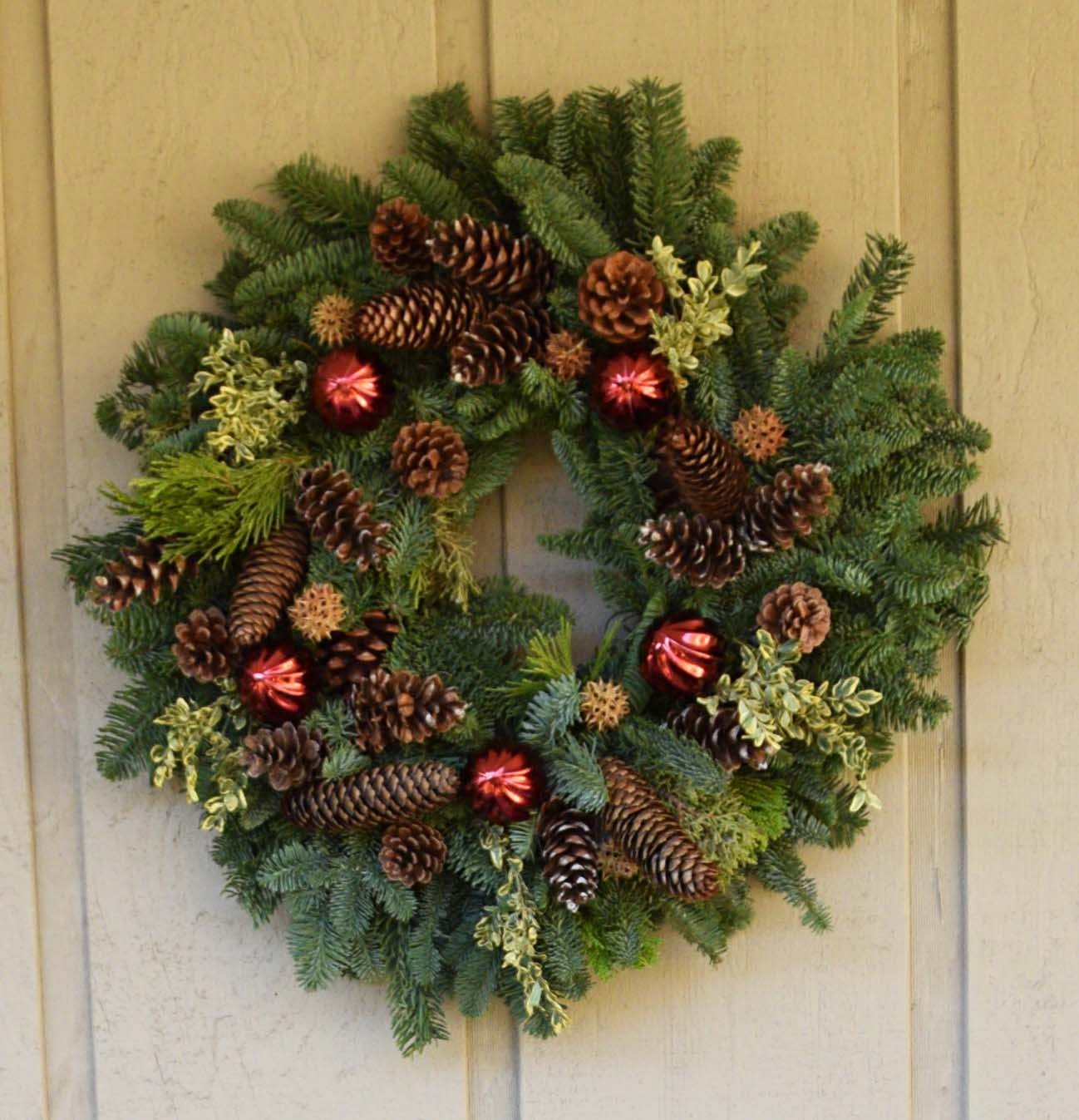 December 16, 2022 –  Wreaths