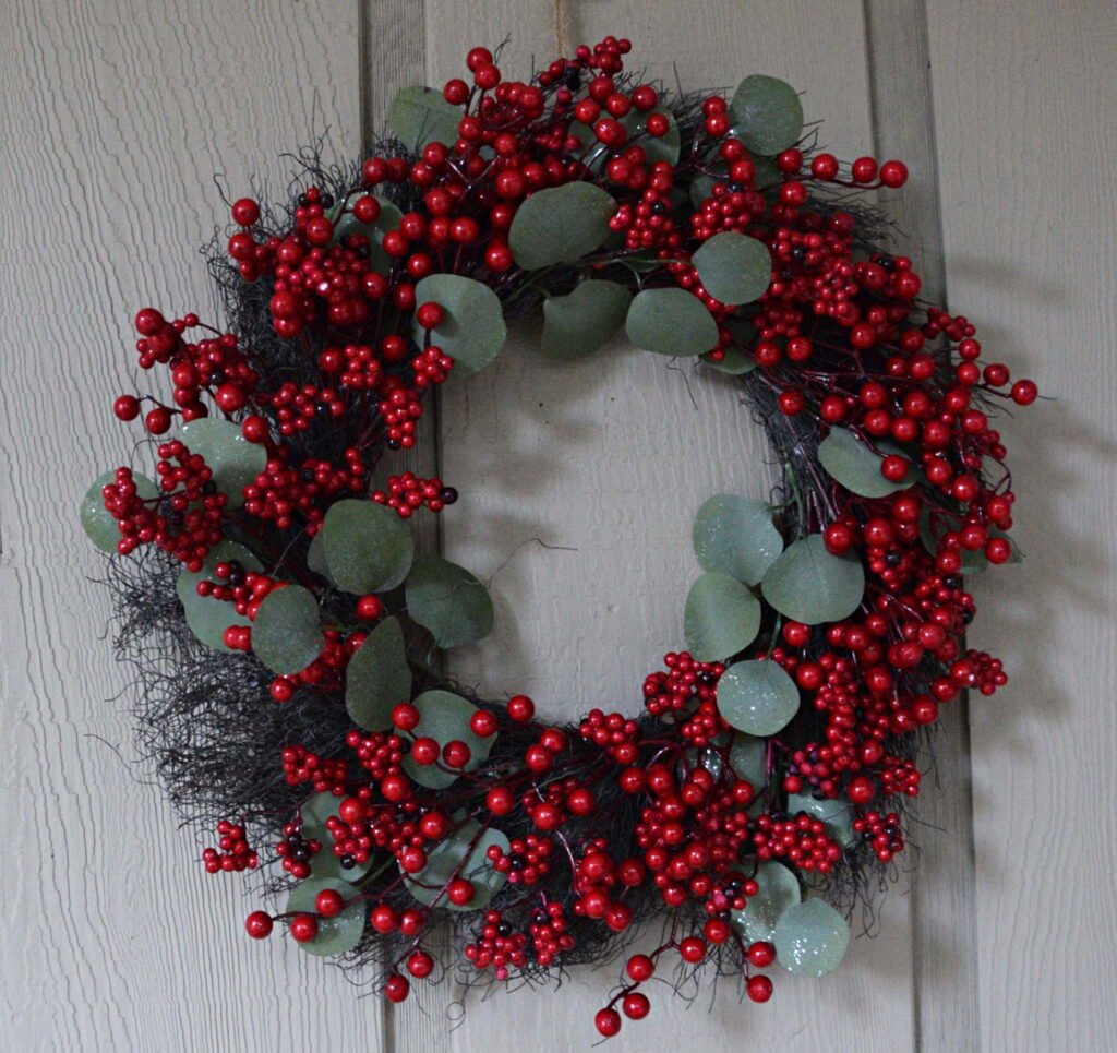 Holiday wreath